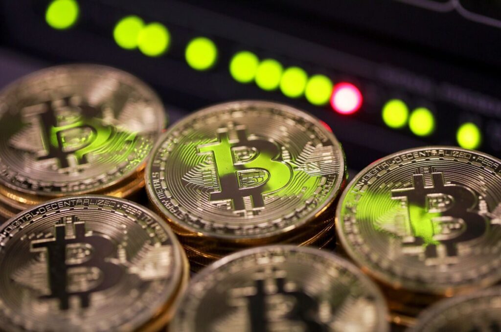 World Money, Stablecoin ve Stripe Destekli Uygulamasını Kullanıma Açıyor
